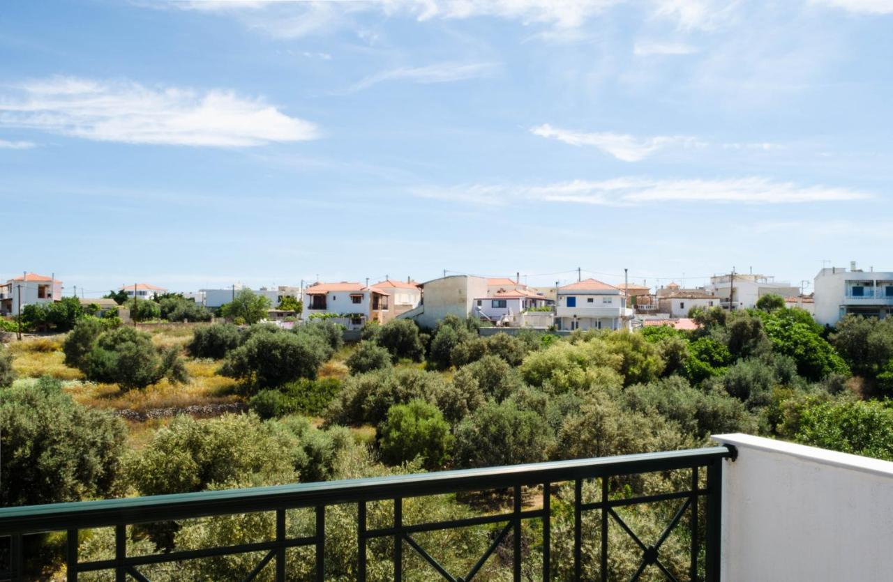 Megalochori  Irides Apartments מראה חיצוני תמונה